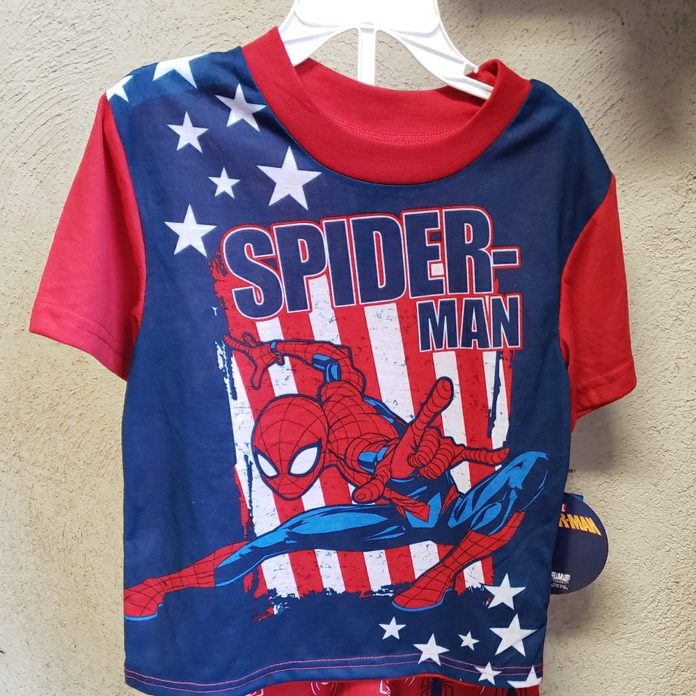 Kids top and bottom